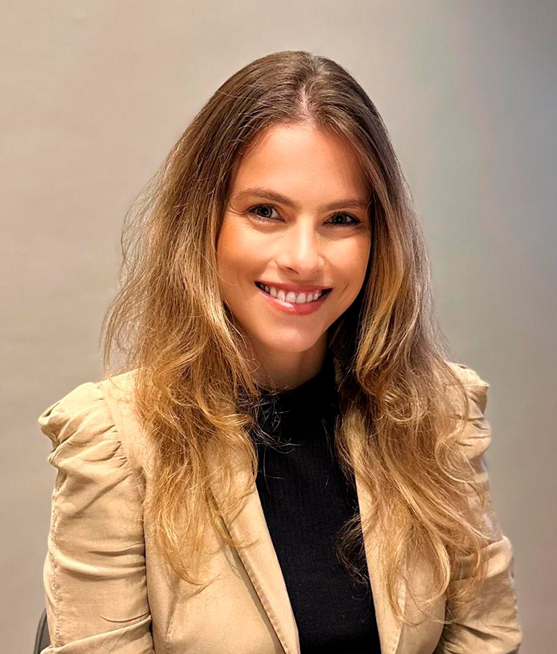 camila-barra-mendonca